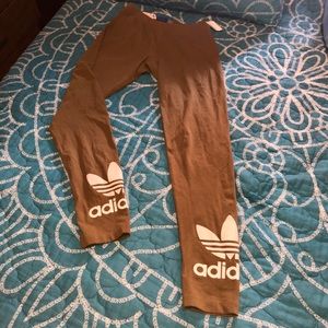 Adidas trefoil leggings